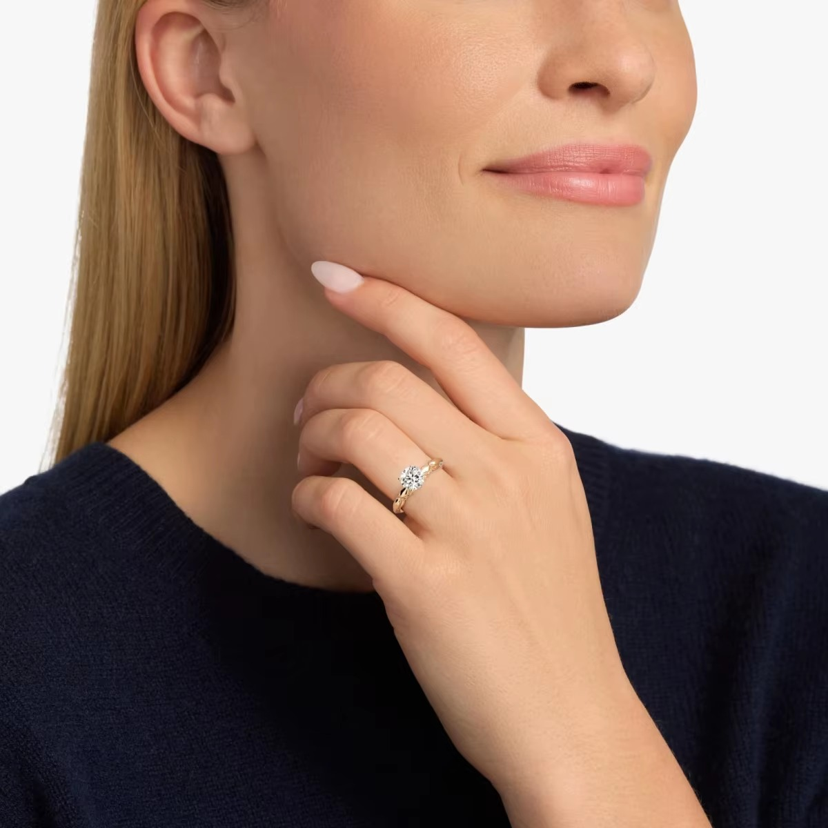 18k Yellow Gold Round Cut Lab Grown Diamond